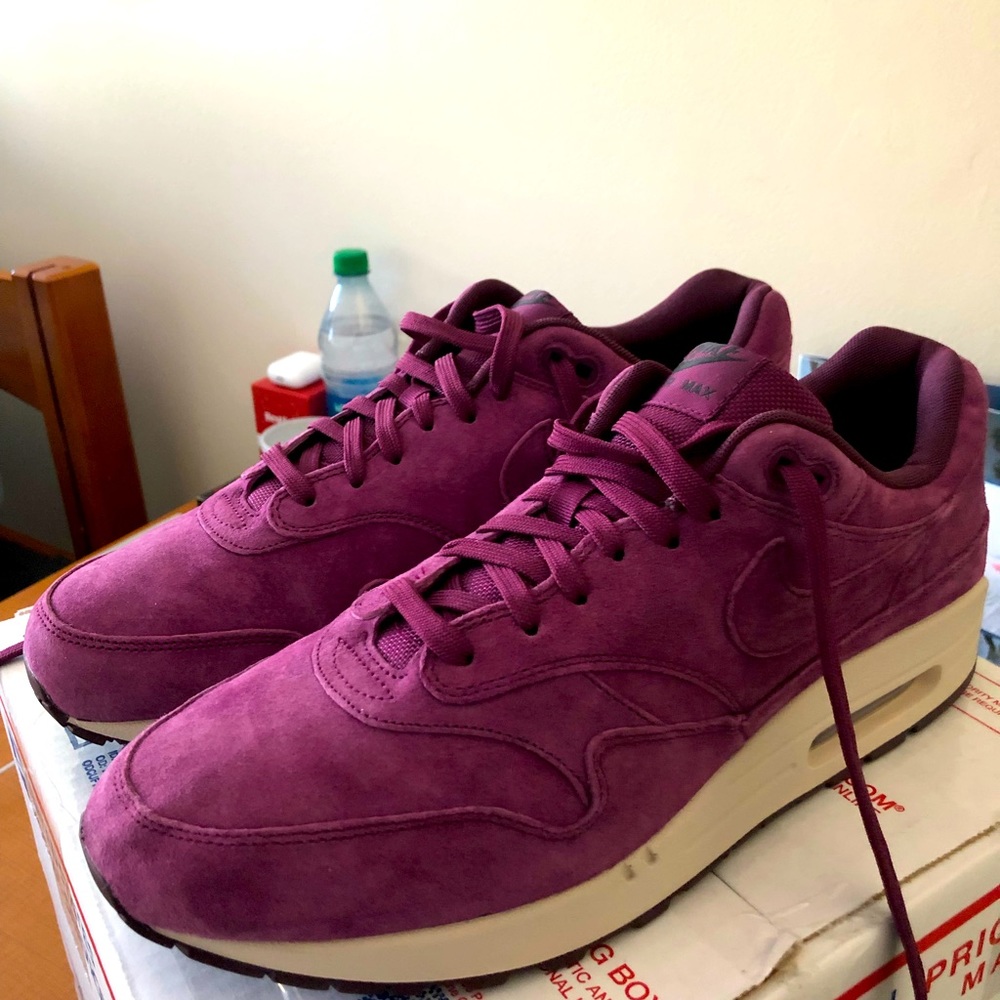 Nike Air Max 1s Bordeaux Size 12